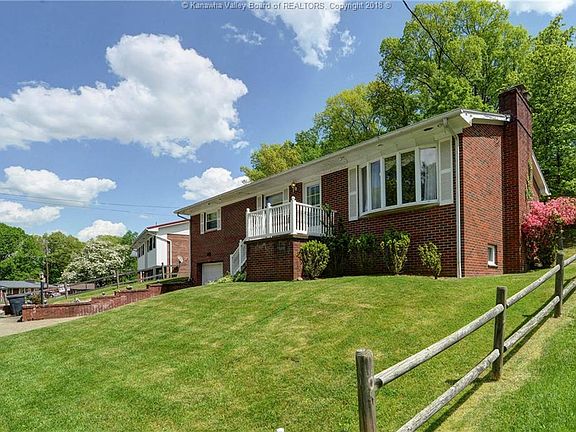 2nd image of 697 Gordon Dr