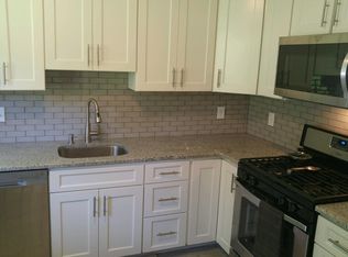 100 Pine Tree Rd, Paoli, PA 19301