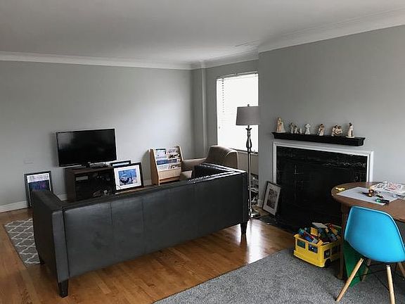 4th image of 435 N Oak Park Ave #2