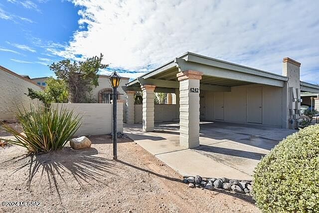 1st image of 4242 E La Cienega Dr