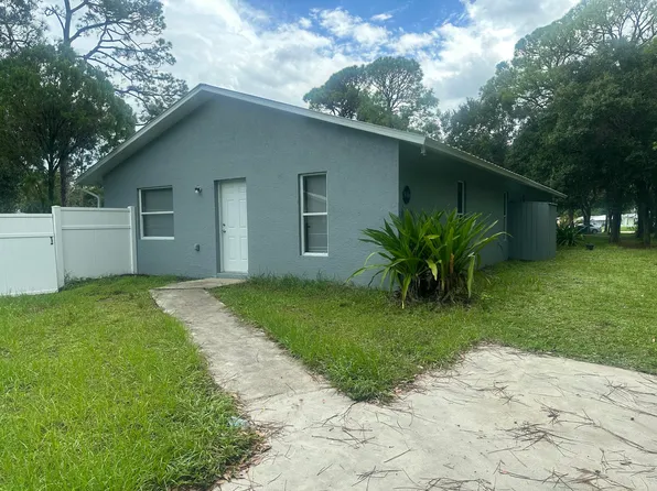 5106 Sanibel Ave, Fort Pierce, FL 34951
