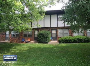 706 Golfcrest Rd N APT 2, Normal, IL 61761