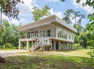 935 W 8th Ave, Covington, LA 70433