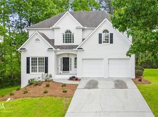 5770 Rives Dr, Alpharetta, GA 30004