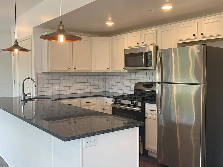 6619 Ridge Avenue — Photo 26