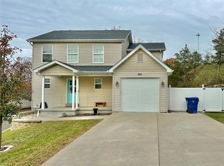 303 Hickory St, Festus, MO 63028