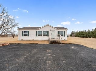 702 NW Northern Ave, Happy, TX 79042