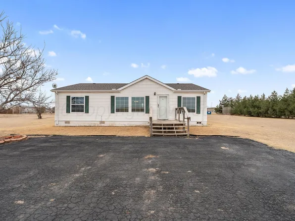 702 NW Northern Ave, Happy, TX 79042