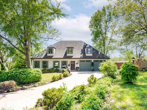 1310 W Broadway, Columbia, MO 65203