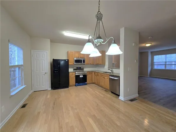 2120 Meadow Peak Rd, Duluth, GA 30097