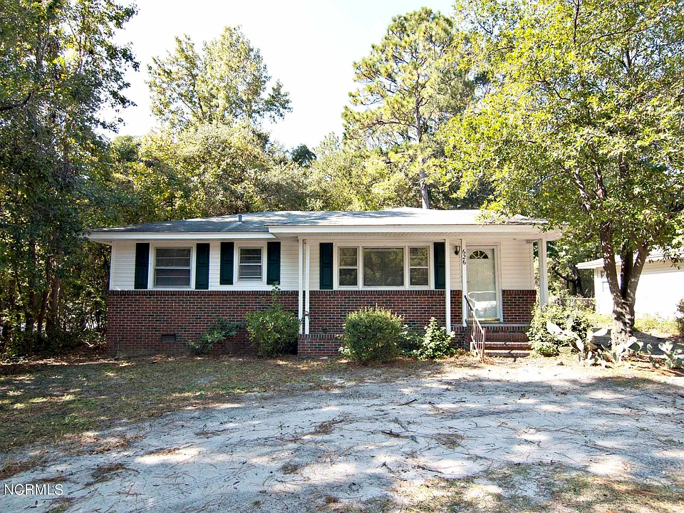 626 S Kerr Ave