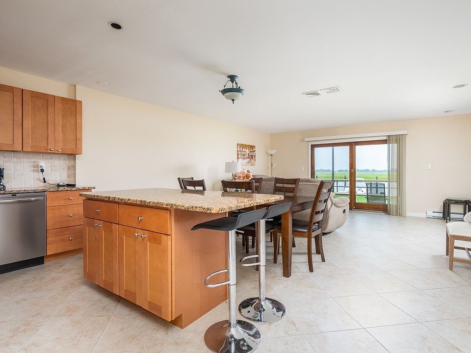 1 Anchorage Way UNIT 109, Freeport, NY 11520 Zillow