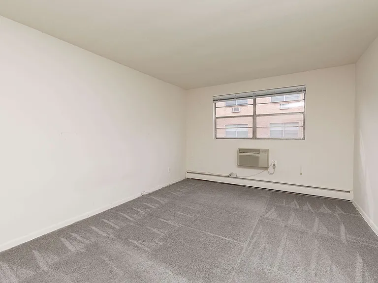 Bedroom - Classic