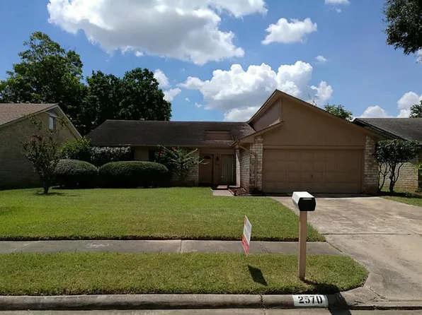 2570 Buffalo Trl, Sugar Land, TX 77479