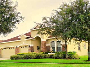 16403 Bridgewalk Dr, Lithia, FL 33547