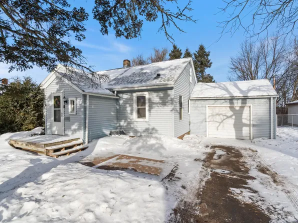 2009 Carlton Ave, Cloquet, MN 55720