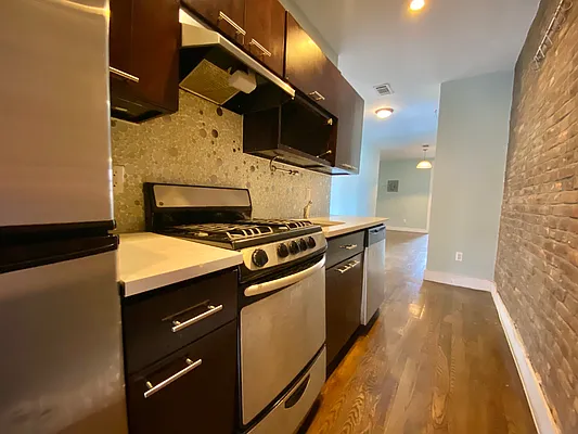 Rented by Simply Brooklyn Realty Inc | media 16