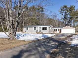 9 Rock O Dundee Dr, Oxford, ME 04270