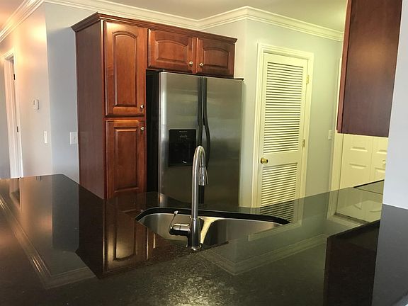 5th image of 112 Leonardwood Dr Unit 601