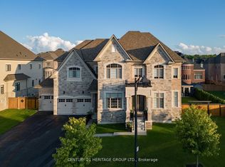 43 Sir Henry Ct, King, ON L7B0P5