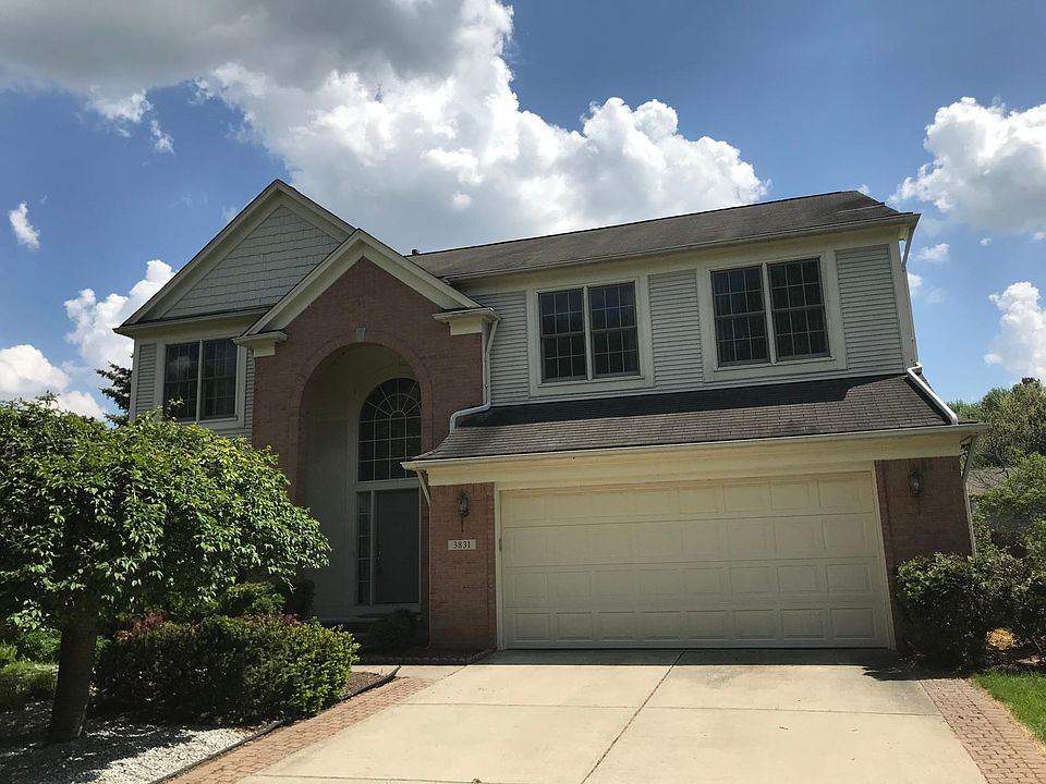 1st image of 3831 Sequoia Dr
