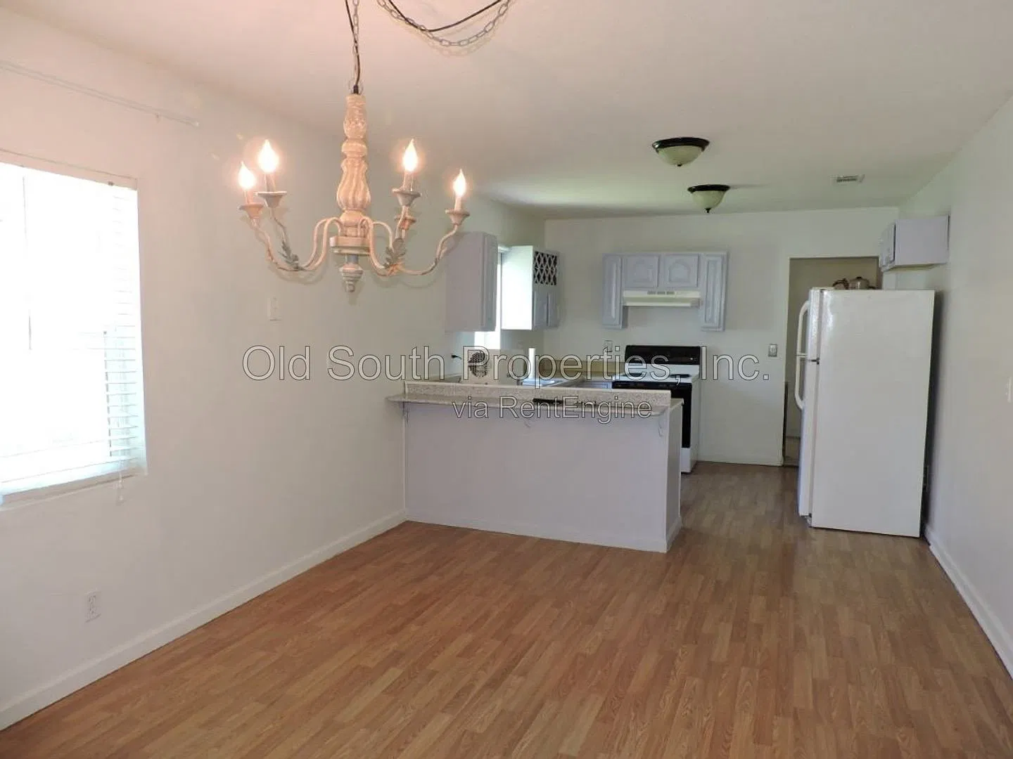 3 bed, 2.0 bath, 1444 sqft, $1,850 — Photo 4