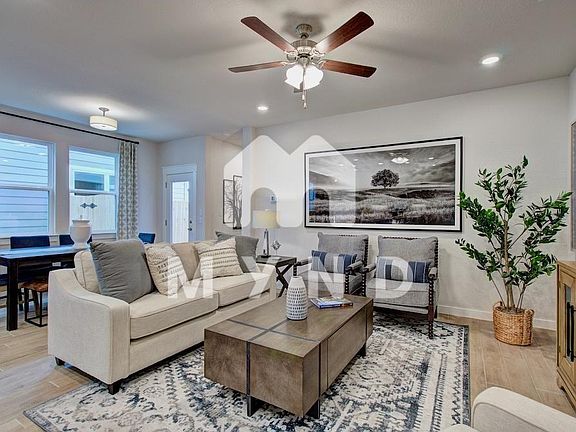 5th image of 895 Casina Cir #7714136bf