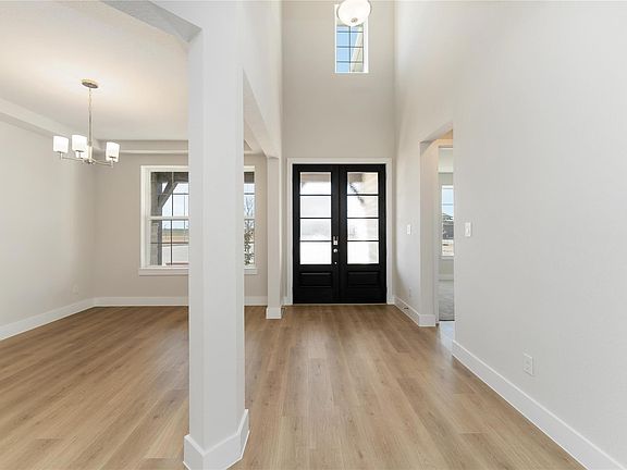 3rd image of 6419 Cherry Wick Drive