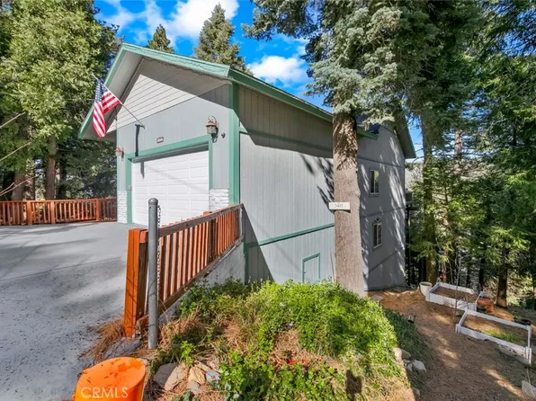 24622 Bernard Dr, Lake Gregory, CA 92325