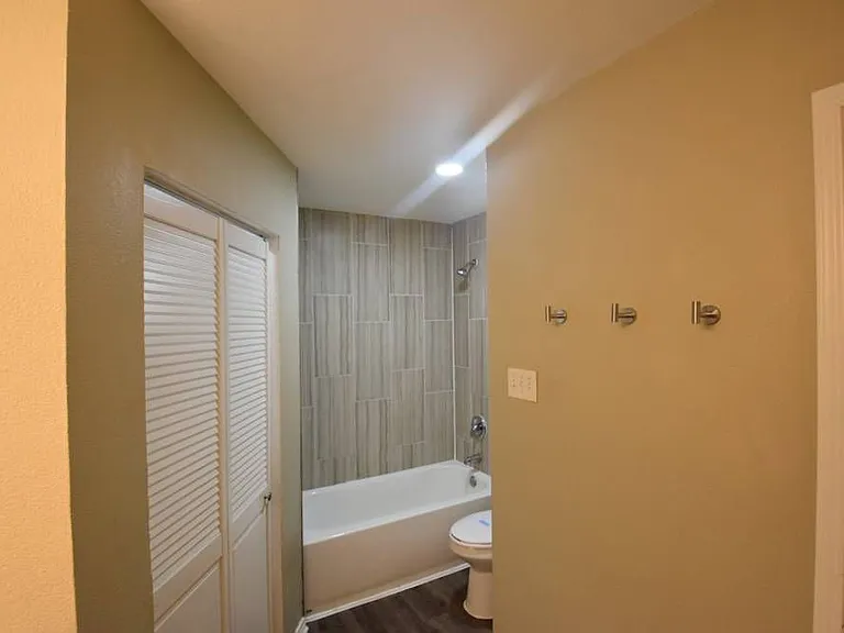 8533 Ohara Ln — Photo 4