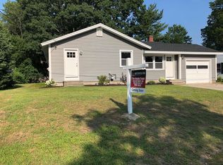 14 Robin Rd, Concord, NH 03301