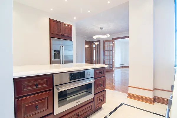 Rented by WAM Partners - William Moses Co. | media 27