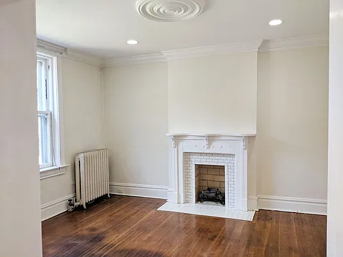 4410-12 Laclede Photo 1