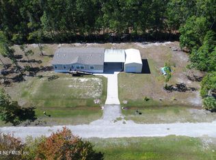 109 W Janet Dr, Crescent City, FL 32112