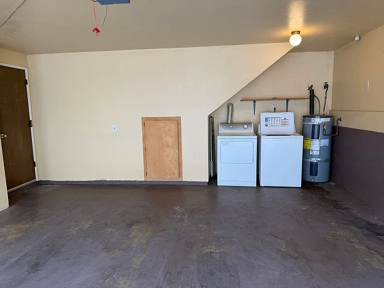 7806 Wren Ln — Photo 31