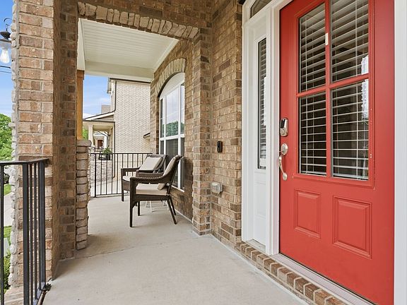 4th image of 4025 Foxglove Farm Dr