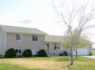 2476 Trask Cir, Worden, MT 59088