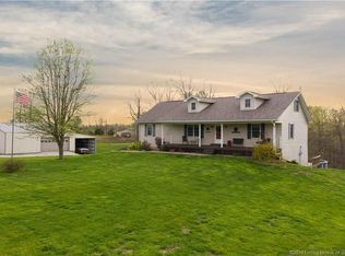 8971 S Indian Ridge Rd, Leavenworth, IN 47137