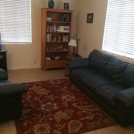 2nd image of 2809 Sydney St
