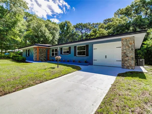 3927 S Fernpark Ter, Inverness, FL 34452