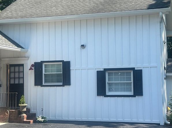 1055B Franklin Lakes Rd #B