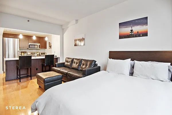 Sold by Sterea Agency | media 2