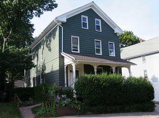 47 8th St, Providence, RI 02906