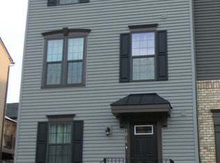 1014 Trestle Dr, Fredericksburg, VA 22401