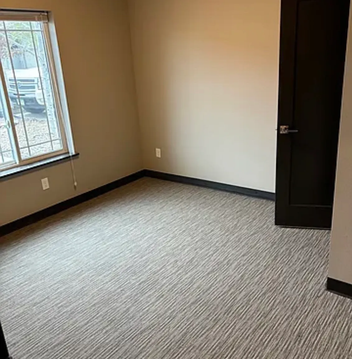 2 bed, $1,150 — Photo 3