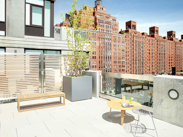 500 W 23rd St #2H — Photo 26