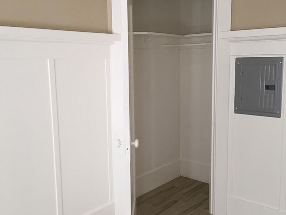 4th image of 454 Larkin St APT 12