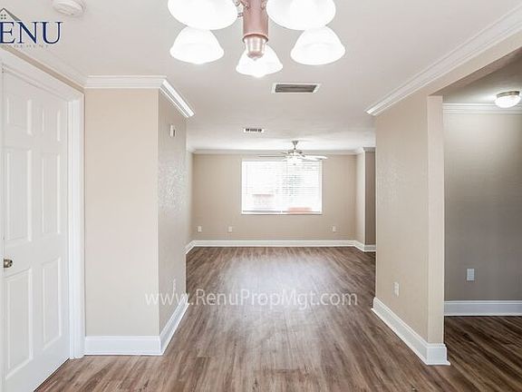 5th image of 2111 Fairfield Ave #7