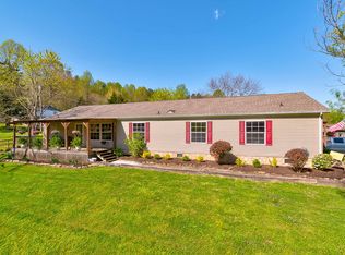 169 Bullard Hollow Rd, Harriman, TN 37748