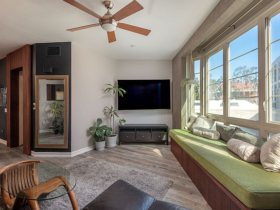 4th image of 1400 Broadway #1402